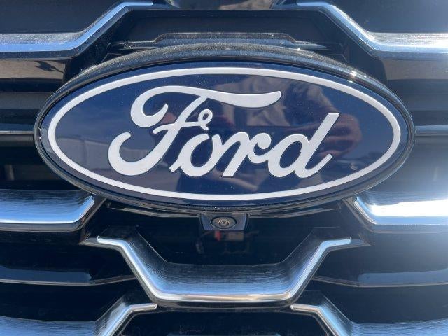2027 Ford Explorer Platinum 4WD