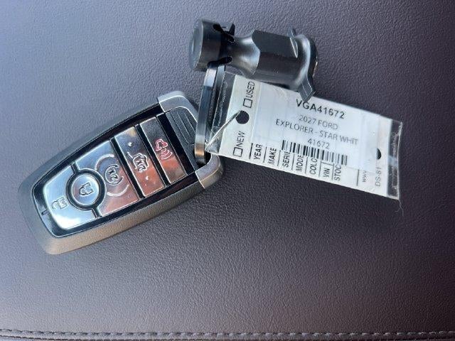 2027 Ford Explorer Platinum 4WD