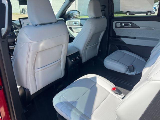 2027 Ford Explorer Platinum 4WD