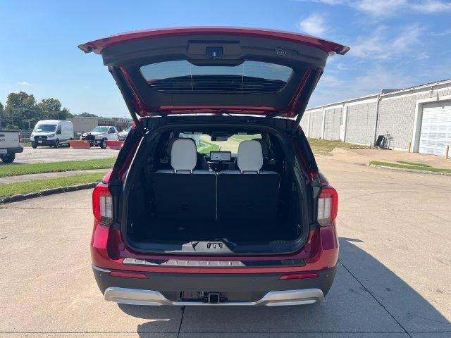 2027 Ford Explorer Platinum 4WD