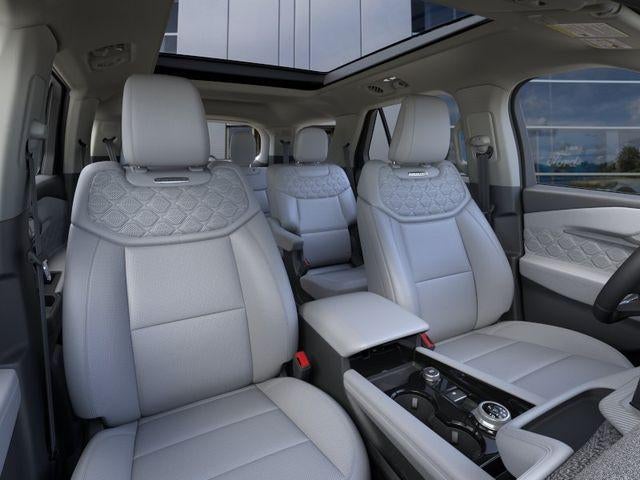 2026 Ford Explorer Platinum 4WD
