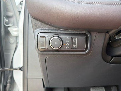 2027 Ford Explorer Platinum 4WD