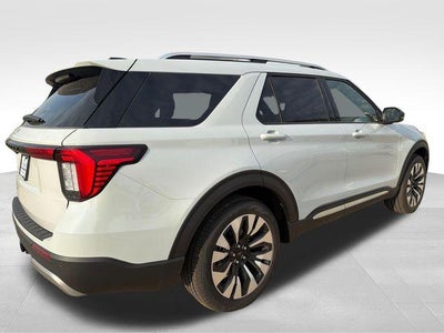 2027 Ford Explorer Platinum 4WD