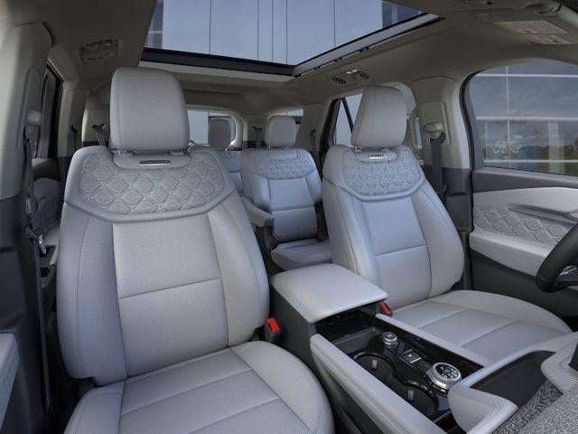 2026 Ford Explorer Platinum 4WD