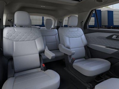 2026 Ford Explorer Platinum 4WD