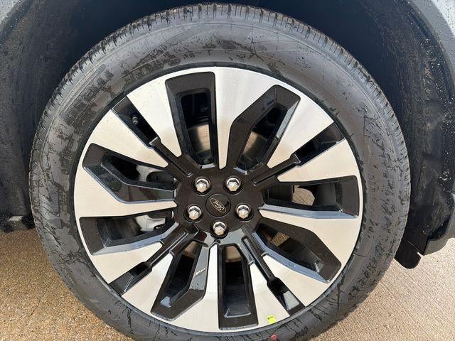 2026 Ford Explorer Platinum 4WD