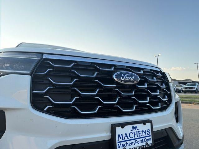 2026 Ford Explorer Platinum 4WD