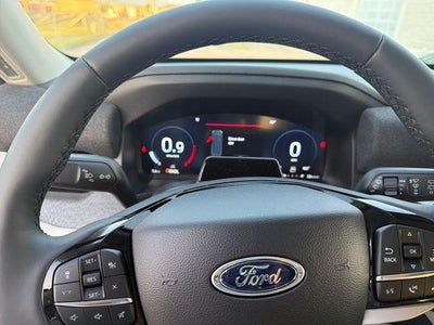 2026 Ford Explorer Platinum 4WD