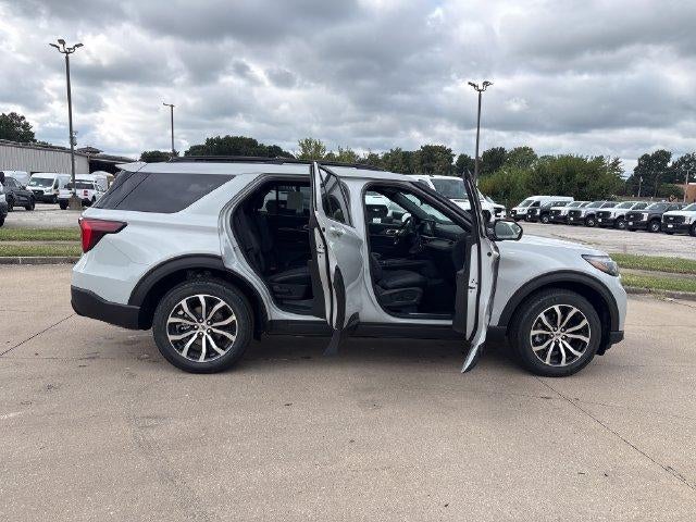2027 Ford Explorer ST-Line 4WD