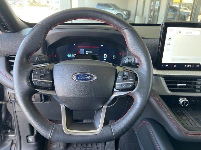 2025 Ford Explorer ST-Line 4WD