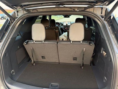 2026 Ford Explorer ST-Line 4WD