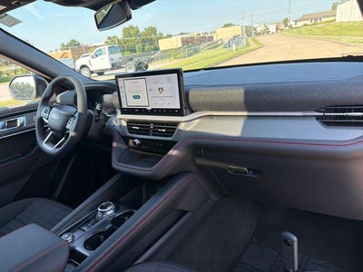 2027 Ford Explorer ST-Line 4WD