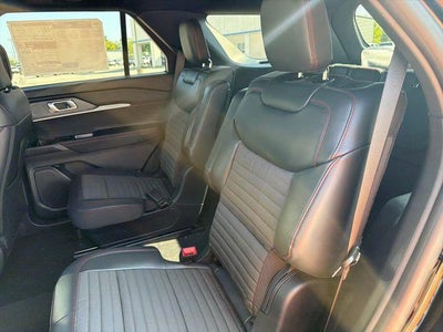 2027 Ford Explorer ST-Line 4WD
