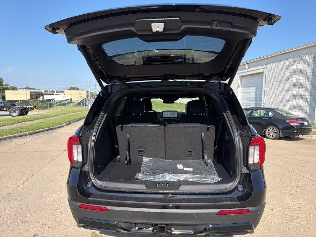 2027 Ford Explorer ST-Line 4WD