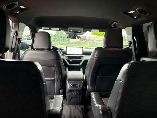 2025 Ford Explorer ST-Line 4WD