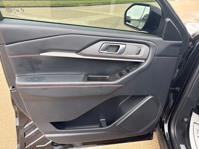 2025 Ford Explorer ST-Line 4WD