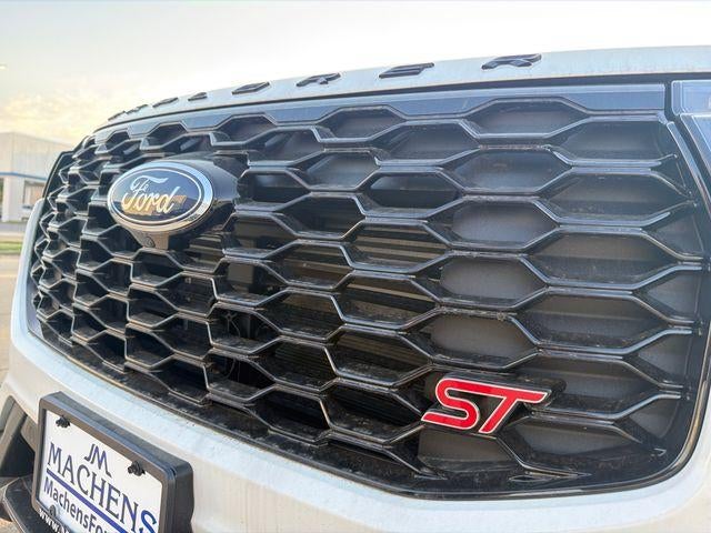 2026 Ford Explorer ST 4WD