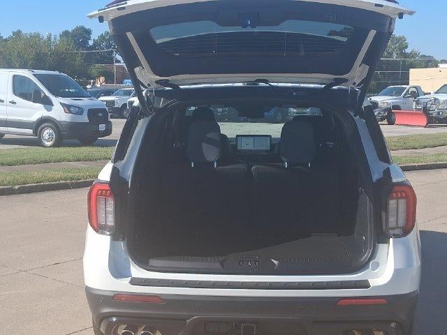 2027 Ford Explorer ST 4WD