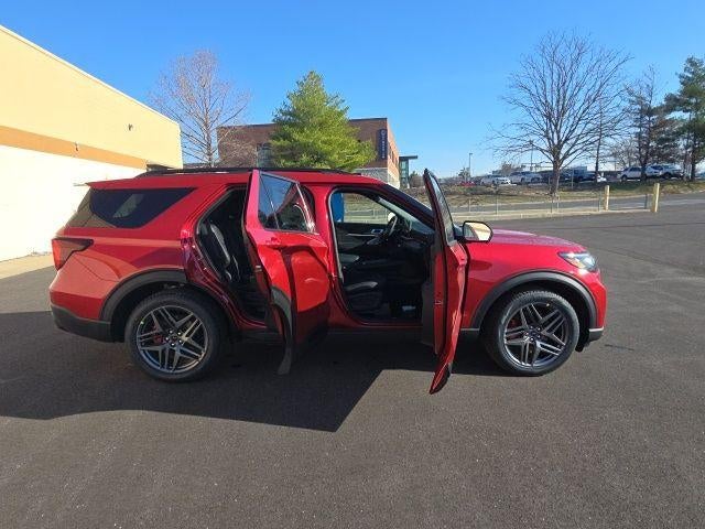 2026 Ford Explorer ST 4WD