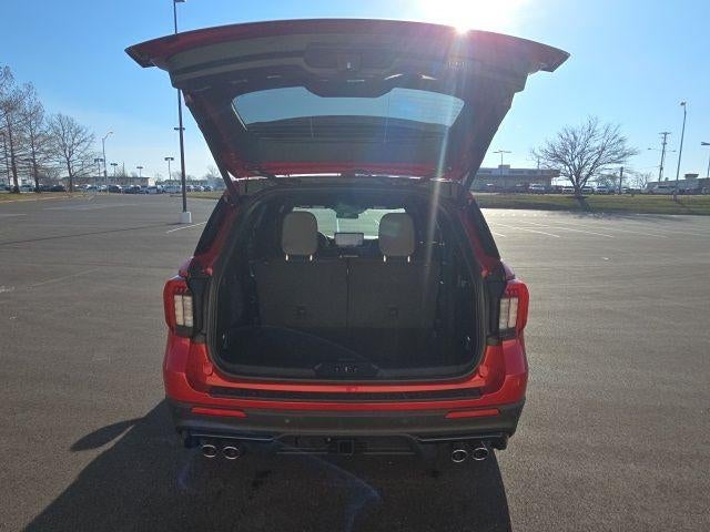 2026 Ford Explorer ST 4WD