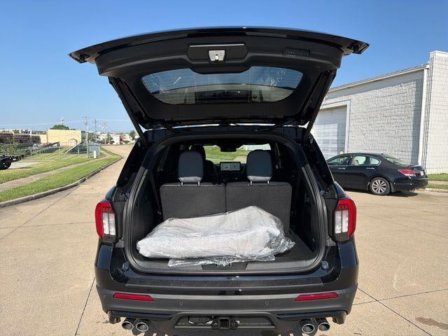 2027 Ford Explorer ST 4WD