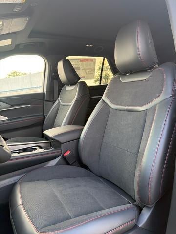 2026 Ford Explorer ST 4WD