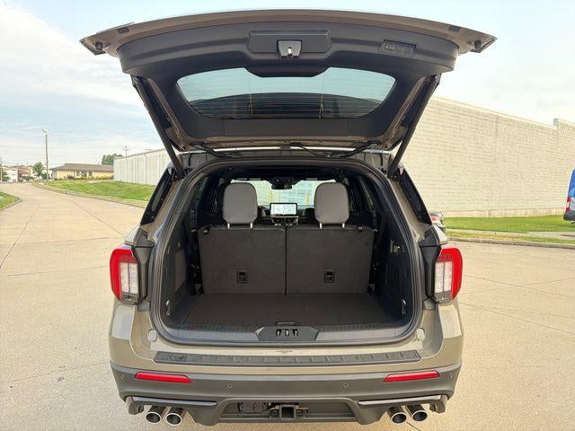 2026 Ford Explorer ST 4WD