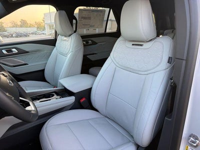 2027 Ford Explorer Platinum 4WD