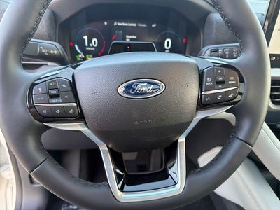 2027 Ford Explorer Platinum 4WD