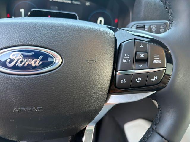 2027 Ford Explorer Platinum 4WD