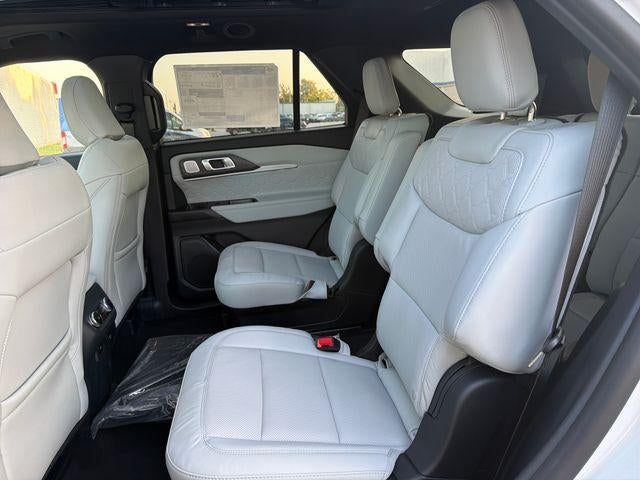 2027 Ford Explorer Platinum 4WD