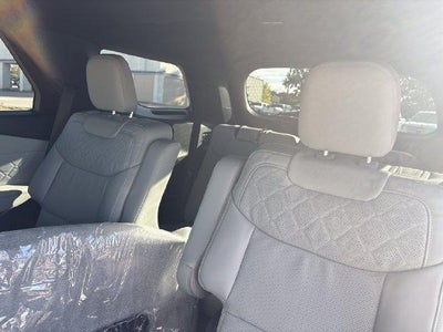 2027 Ford Explorer Platinum 4WD