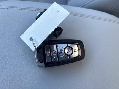 2027 Ford Explorer Platinum 4WD