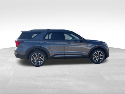 2027 Ford Explorer Platinum 4WD
