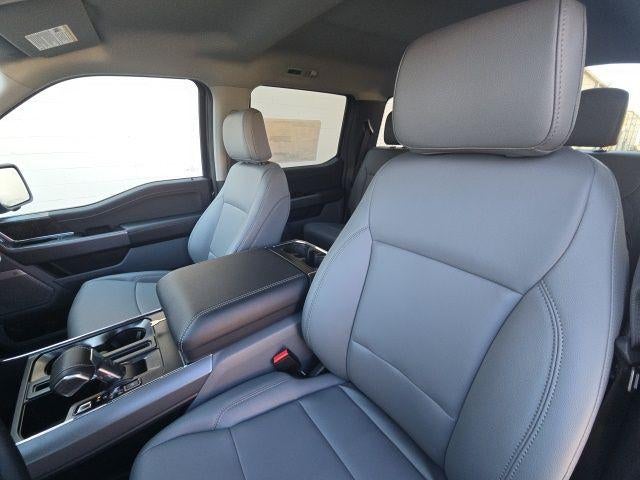 2025 Ford F-150 Lightning Flash 4WD SuperCrew 5.5' Box