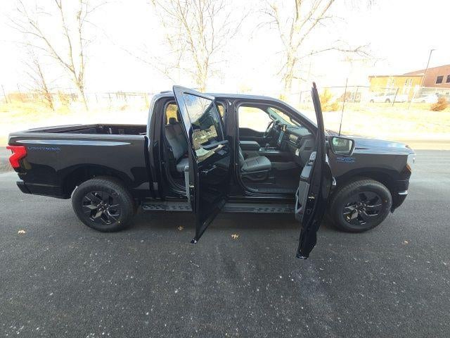 2025 Ford F-150 Lightning Flash 4WD SuperCrew 5.5' Box