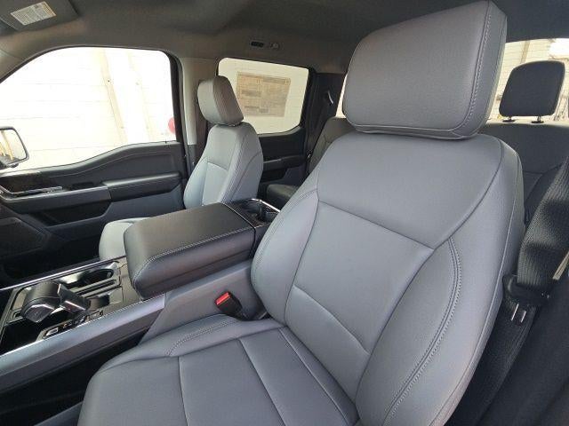 2025 Ford F-150 Lightning Flash 4WD SuperCrew 5.5' Box