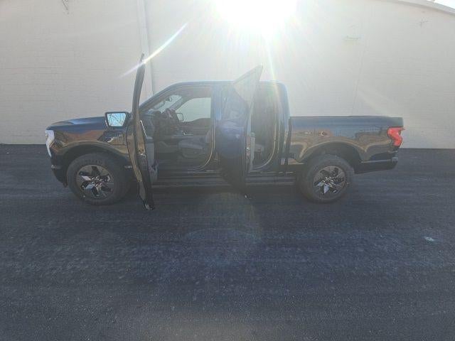 2025 Ford F-150 Lightning Flash 4WD SuperCrew 5.5' Box