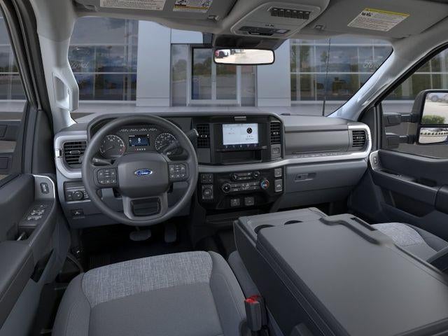 2026 Ford Super Duty F-250 SRW XLT 4WD Crew Cab 6.75' Box