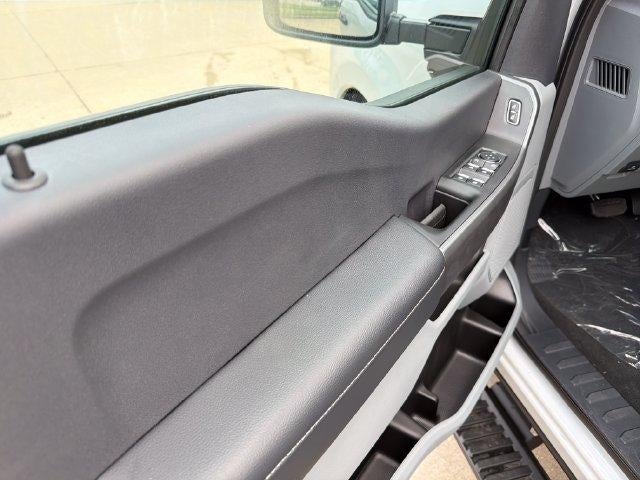 2026 Ford Super Duty F-250 SRW XL 4WD Crew Cab 6.75' Box