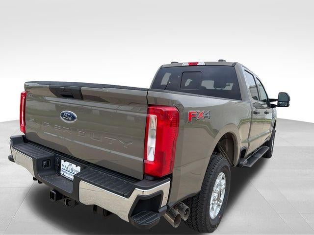 2026 Ford Super Duty F-250 SRW XLT 4WD Crew Cab 6.75' Box