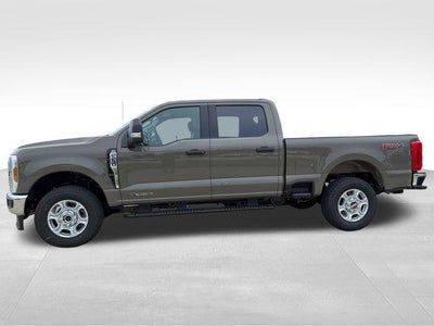 2026 Ford Super Duty F-250 SRW XLT 4WD Crew Cab 6.75' Box