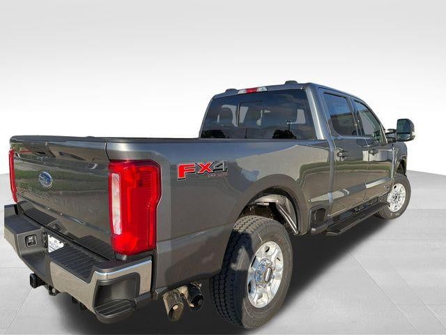 2026 Ford Super Duty F-250 SRW XLT 4WD Crew Cab 6.75' Box