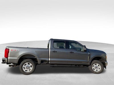 2026 Ford Super Duty F-250 SRW XLT 4WD Crew Cab 6.75' Box