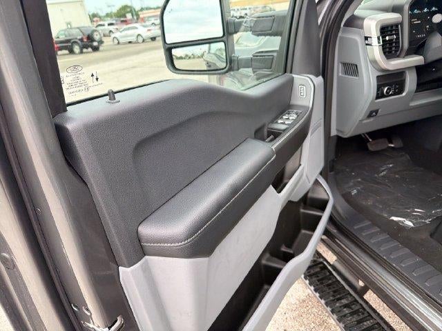 2026 Ford Super Duty F-250 SRW XL 4WD Crew Cab 6.75' Box