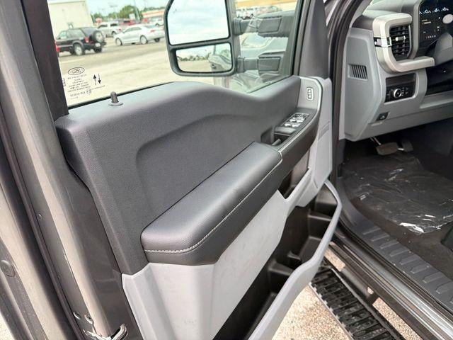 2026 Ford Super Duty F-250 SRW XL 4WD Crew Cab 6.75' Box