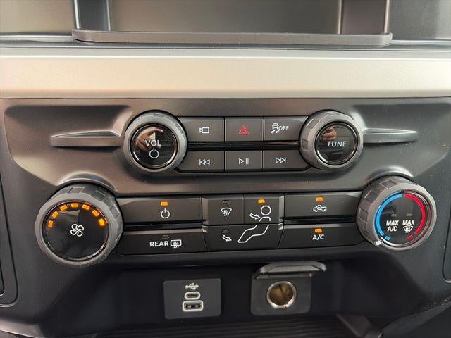 2026 Ford Super Duty F-250 SRW XL 4WD Crew Cab 6.75' Box
