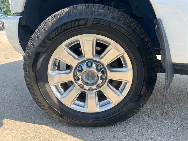 2019 Ford Super Duty F-250 SRW Platinum 4WD Crew Cab 6.75' Box