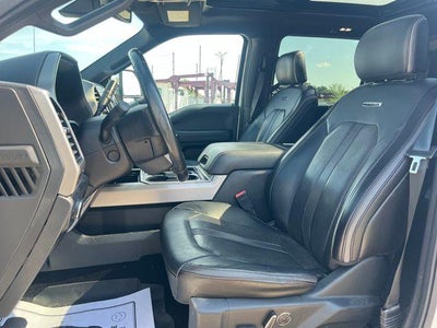 2019 Ford Super Duty F-250 SRW Platinum 4WD Crew Cab 6.75' Box