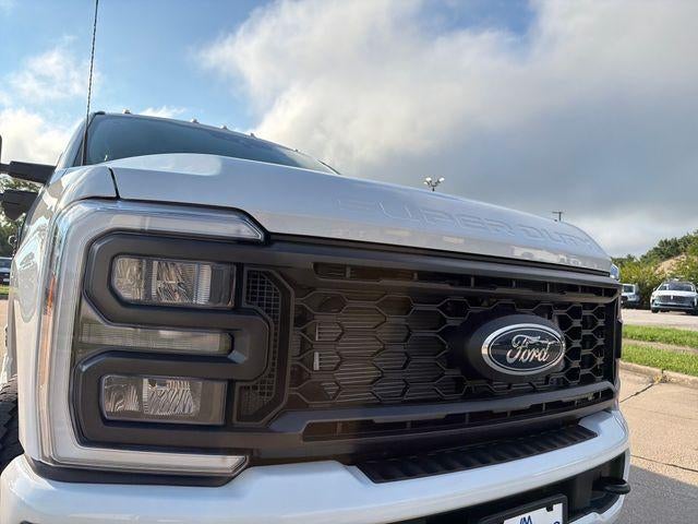 2026 Ford Super Duty F-250 SRW XL 4WD Crew Cab 6.75' Box